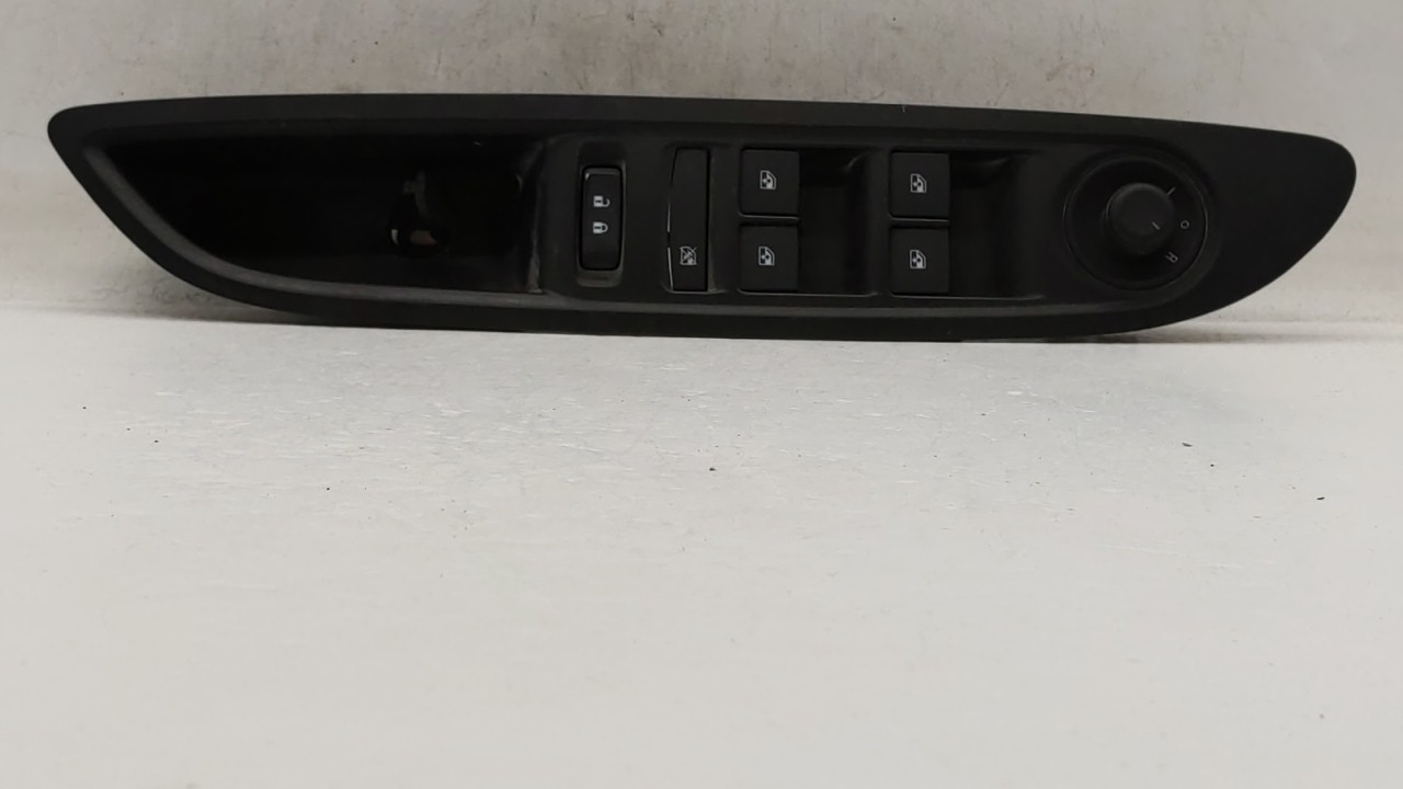 2018 Buick Encore Driver Left Door Master Power Window Switch 95025518 245365 - Oemusedautoparts1.com