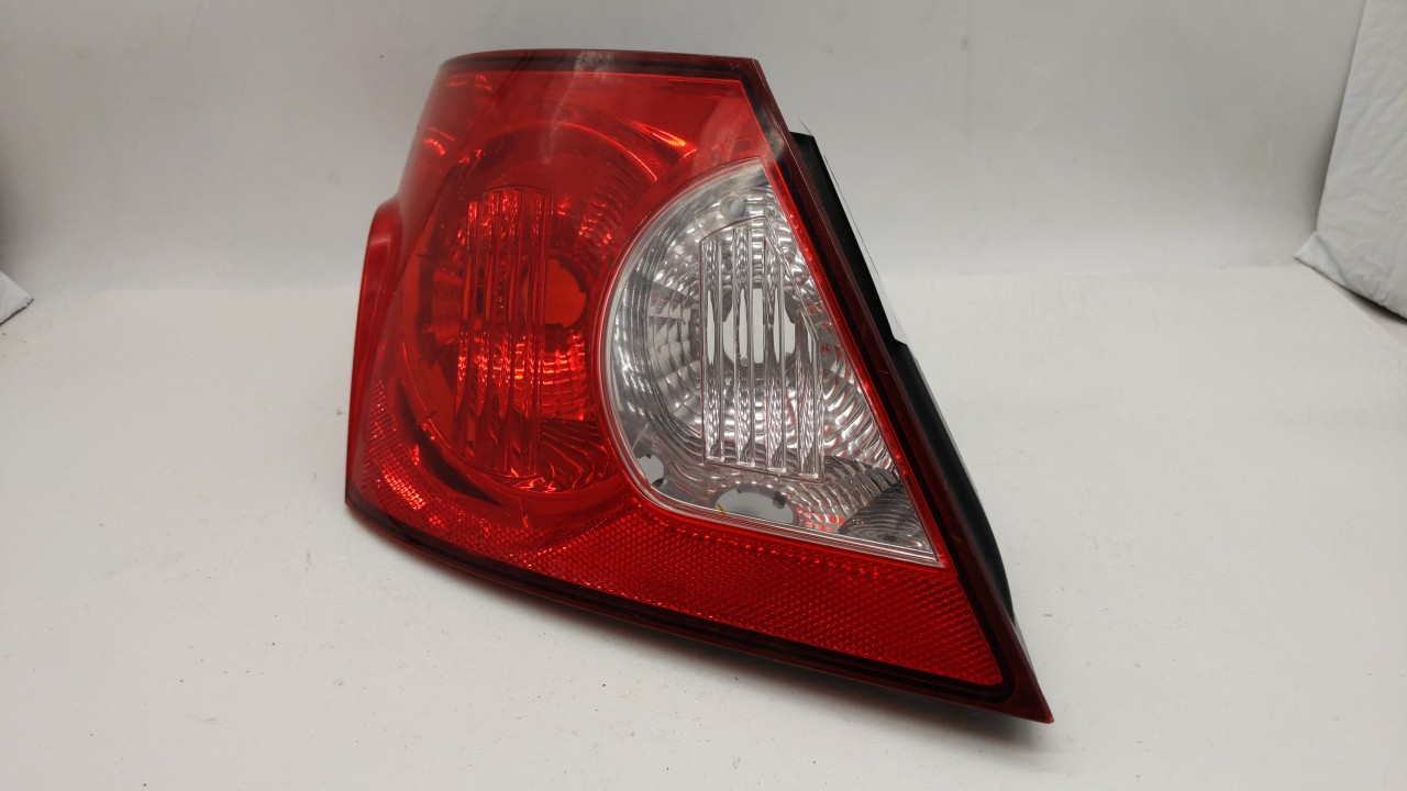 Picture of 2007-2008 Chrysler Sebring Driver Left Side Tail Light Taillight Oem 246192