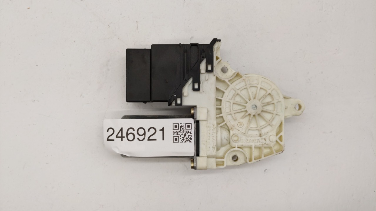 2002-2006 Volkswagen Jetta Passenger Rear Right Power Window Motor 246921 - Oemusedautoparts1.com