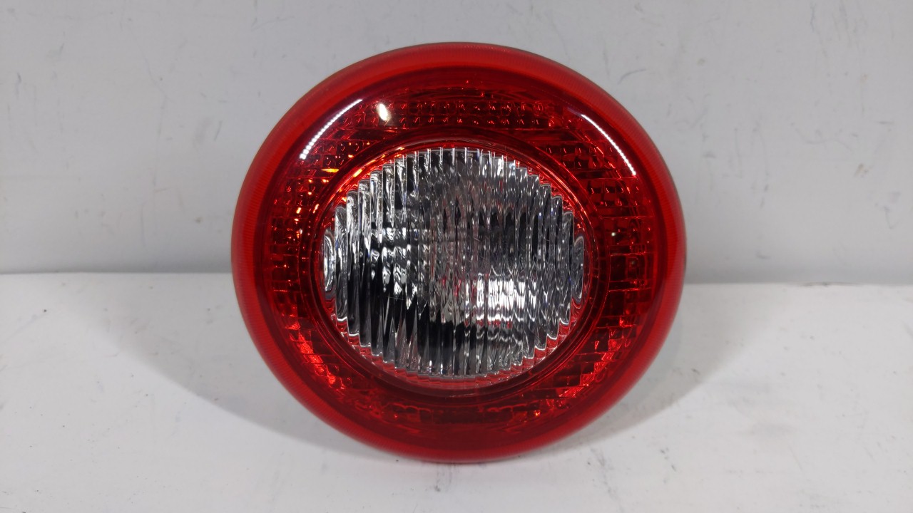 Picture of 2006 Chevrolet Hhr Passenger Right Side Tail Light Taillight Oem 247663
