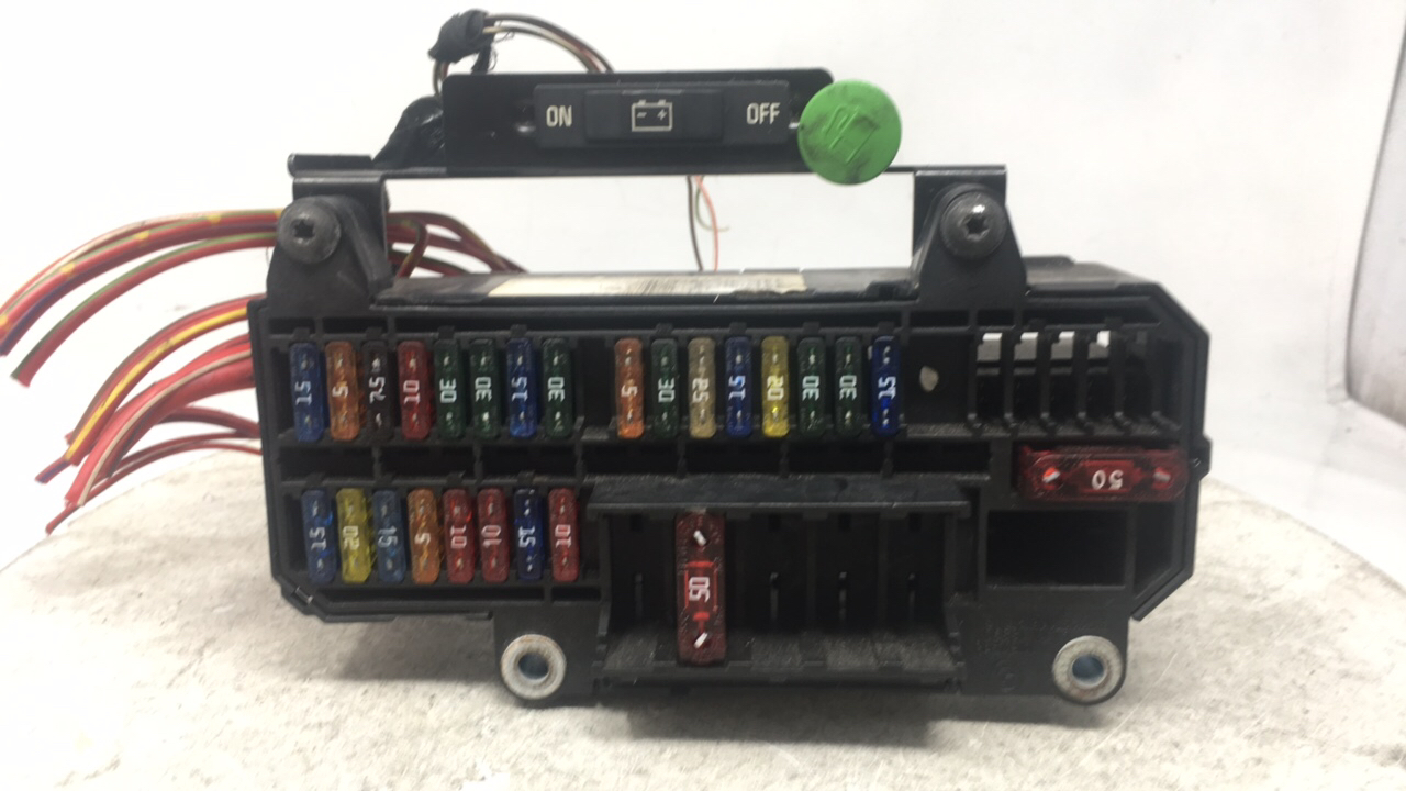 Picture of 2002 Bmw 750i Fusebox Fuse Box Relay Module 61136900583-01 24775