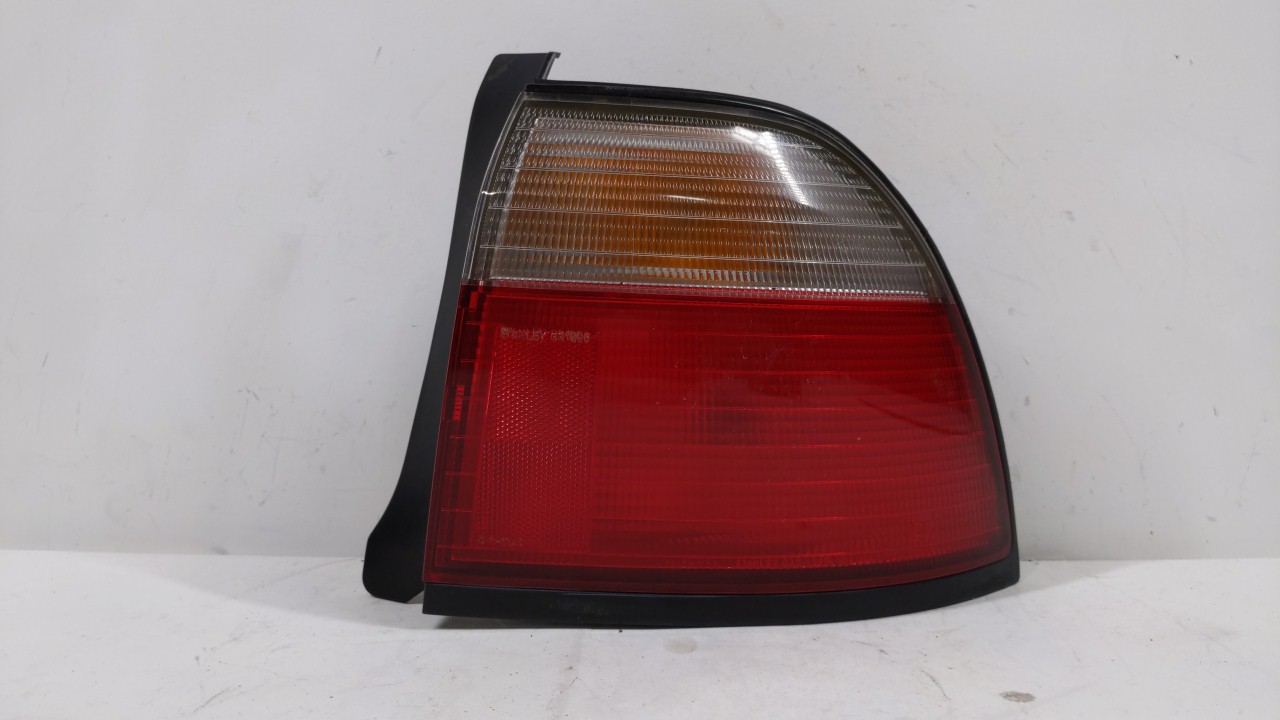 Picture of 1996-1997 Honda Accord Passenger Right Side Tail Light Taillight Oem 247827