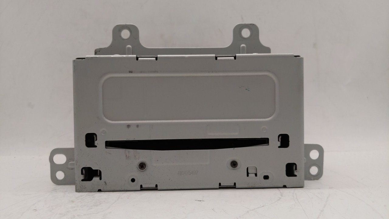 2011-2012 Chevrolet Cruze Am Fm Cd Player Radio Receiver 247952 - Oemusedautoparts1.com