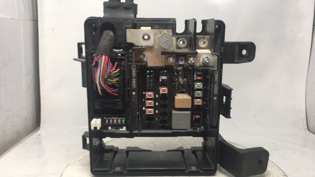 2015 Hyundai Genesis Coupe Fusebox Fuse Box Relay Module 91204b1563 24950 - Oemusedautoparts1.com