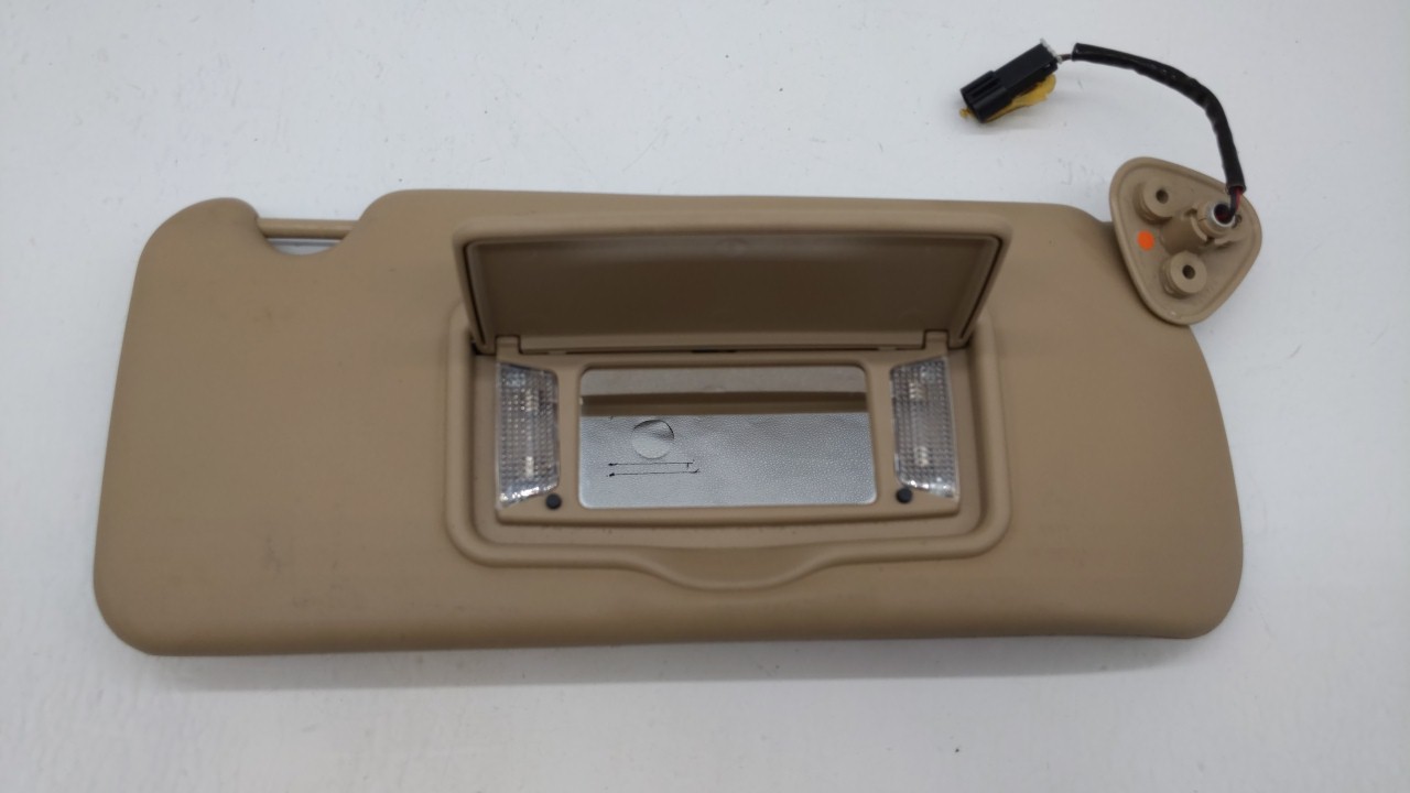 Picture of 2003-2007 Cadillac Cts Passenger Sun Visor Mirror Right Sunvisor Tan 249927