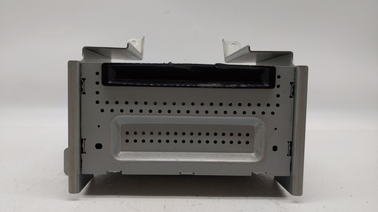 2010-2010 Ford Taurus Am Fm Cd Player Radio Receiver 252899 - Oemusedautoparts1.com