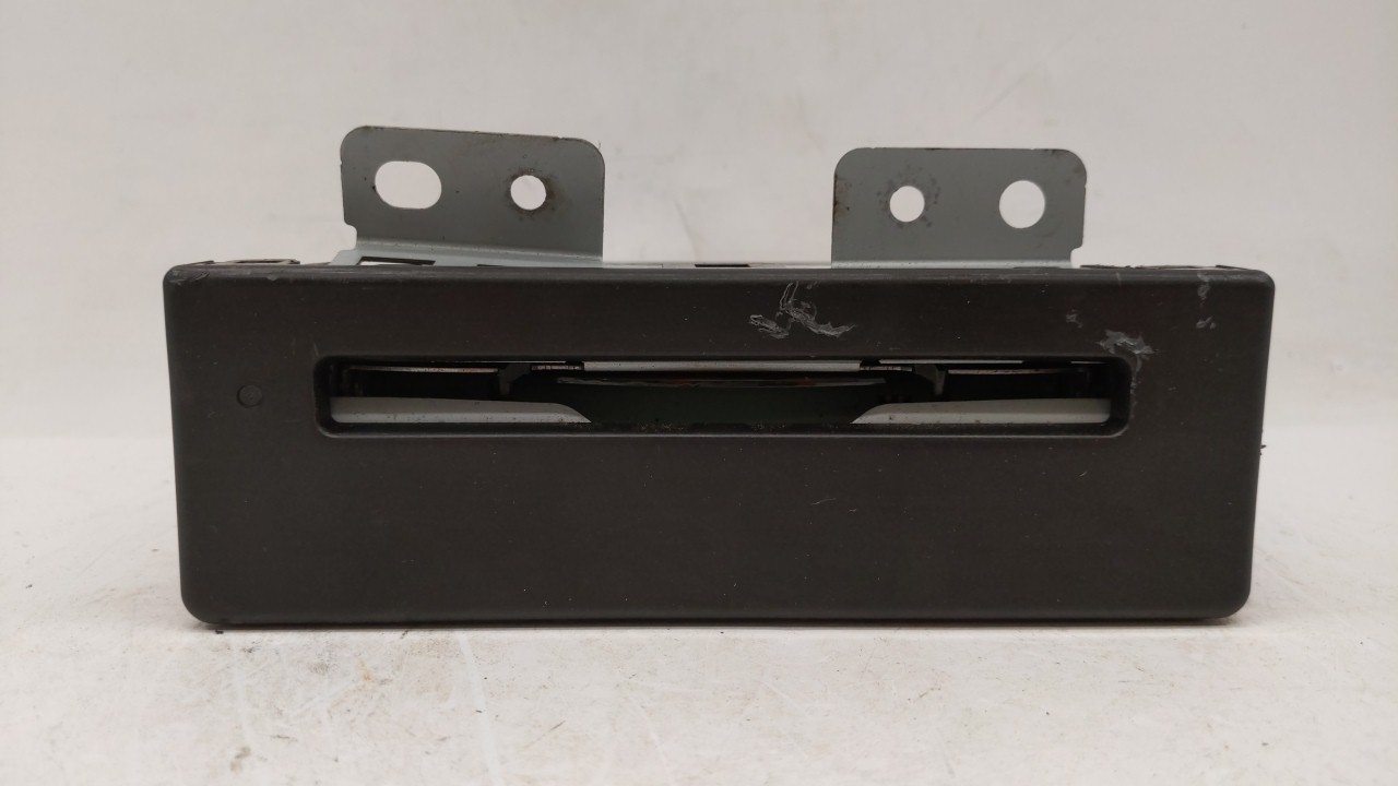 Picture of 2015-2019 Chevrolet Impala Am Fm Cd Player Radio Receiver 256127