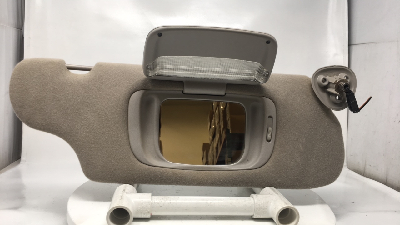2000-2003 Ford Taurus Passenger Sun Visor Mirror Right Sunvisor Beige 25666 - Oemusedautoparts1.com
