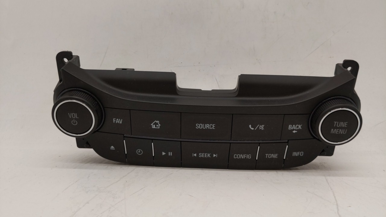 Picture of 2014-2016 Chevrolet Malibu Radio Control Panel 257478