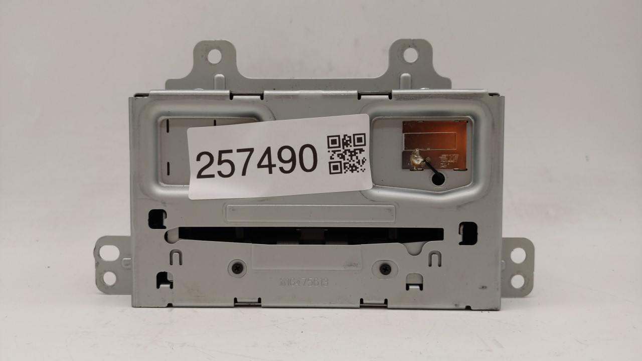 2015-2016 Buick Encore Am Fm Cd Player Radio Receiver 257490 - Oemusedautoparts1.com