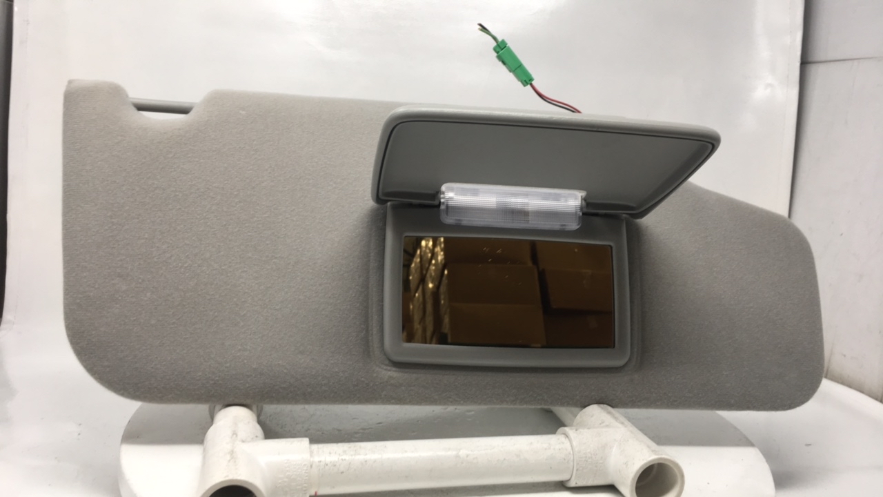 2005-2007 Ford Five Hundred Passenger Right Sun Visor Sunvisor Gray 25974 - Oemusedautoparts1.com