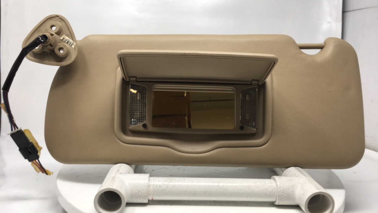 2007-2009 Cadillac Srx Driver Left Sun Visor Sunvisor Tan W287k - Oemusedautoparts1.com