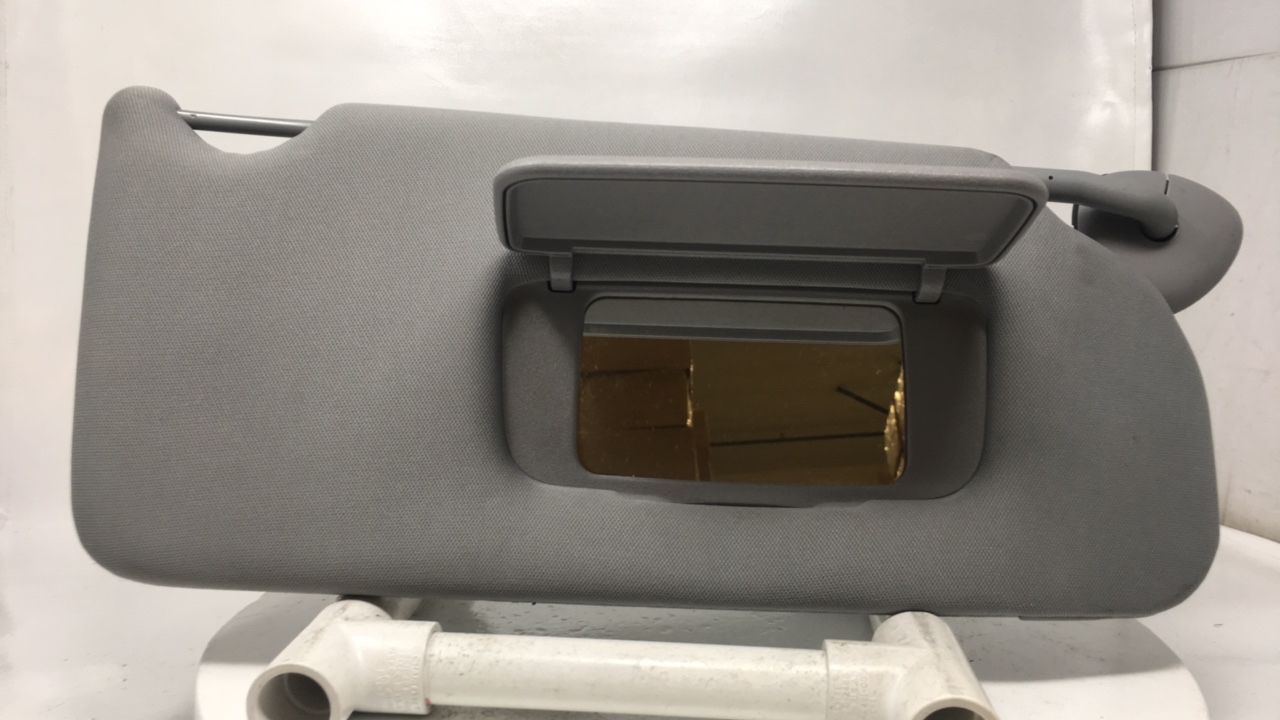 2005-2009 Buick Lacrosse Passenger Right Sun Visor Sunvisor Gray W101o - Oemusedautoparts1.com