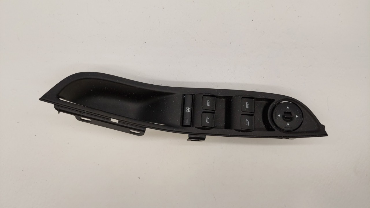 2012-2018 Ford Focus Driver Left Door Master Power Window Switch 262088 - Oemusedautoparts1.com