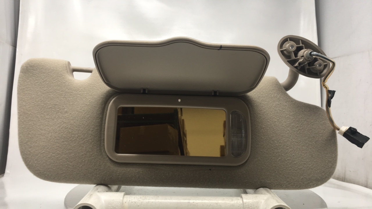 2002 Jeep Liberty Passenger Sun Visor Mirror Right Sunvisor Beige 26340 - Oemusedautoparts1.com