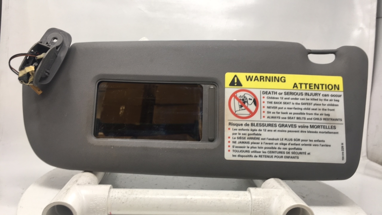 2001 Audi A4 Driver Left Sun Visor Sunvisor Gray W231p - Oemusedautoparts1.com