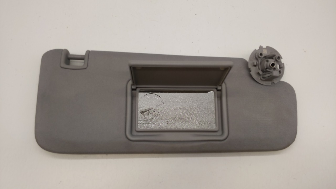 Picture of 2016-2019 Chevrolet Malibu Passenger Sun Visor Mirror Right Sunvisor 264667