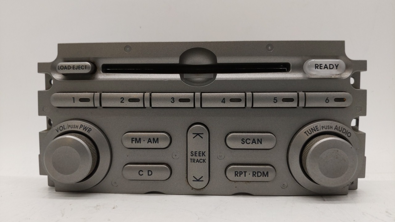 2004-2005 Mitsubishi Endeavor Radio Control Panel 269956 - Oemusedautoparts1.com