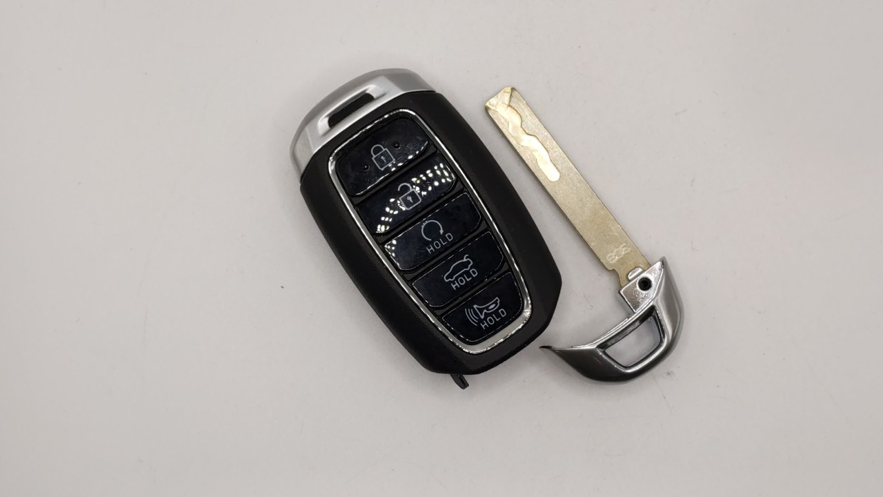 Hyundai Keyless Entry Remote Fob  SYEC3FOB1908 5 buttons 271696 - Oemusedautoparts1.com