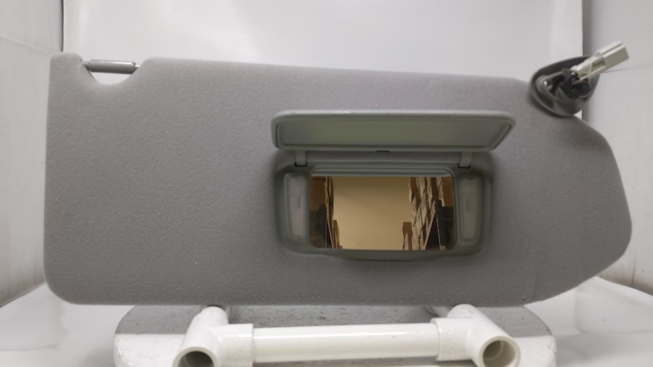 99 00 01 02 03 04 HONDA ODYSSEY PASSENGER SUN VISOR SUNVISOR SHADE GRAY 15Z736 - Oemusedautoparts1.com