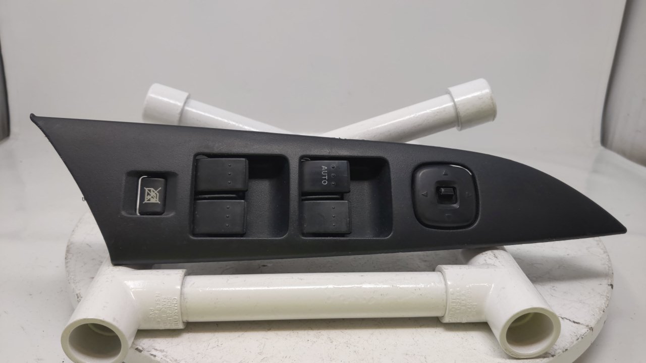 08 Yukon 1500  Window Switch Master Power Left Driver Black 17X984 - Oemusedautoparts1.com