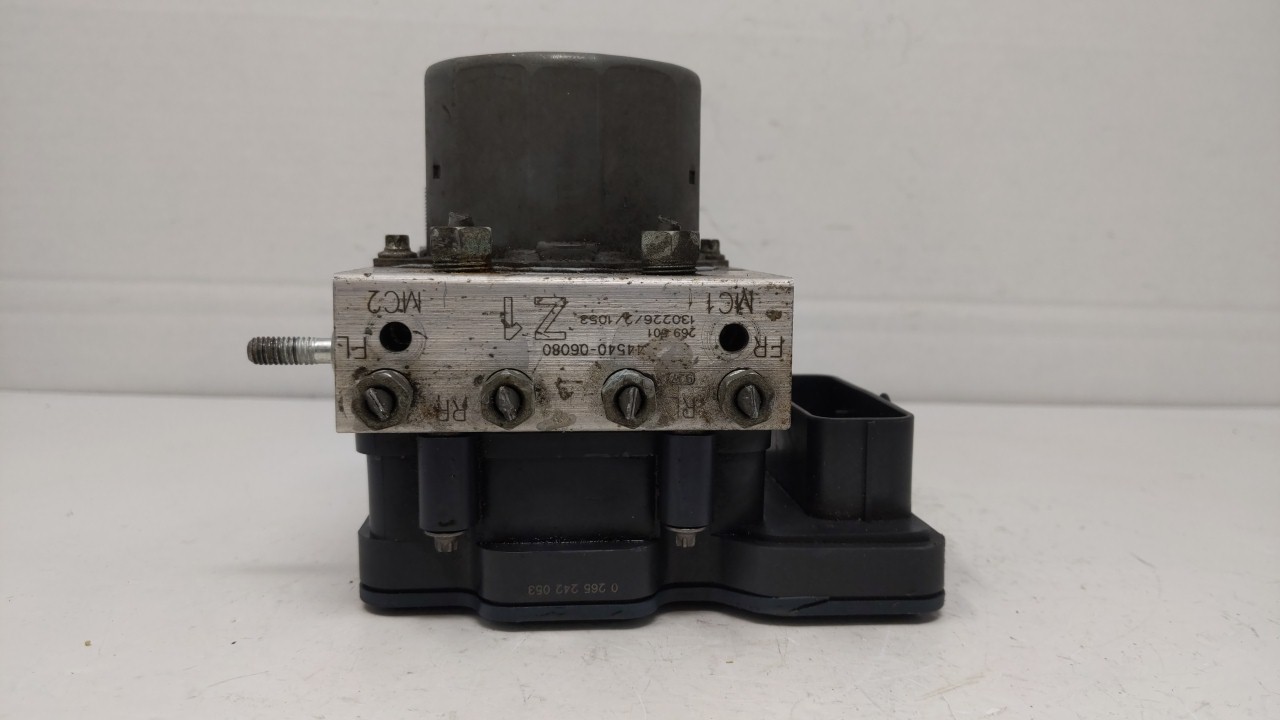 2013-2014 Toyota Camry Abs Pump Control Module 282736 - Oemusedautoparts1.com