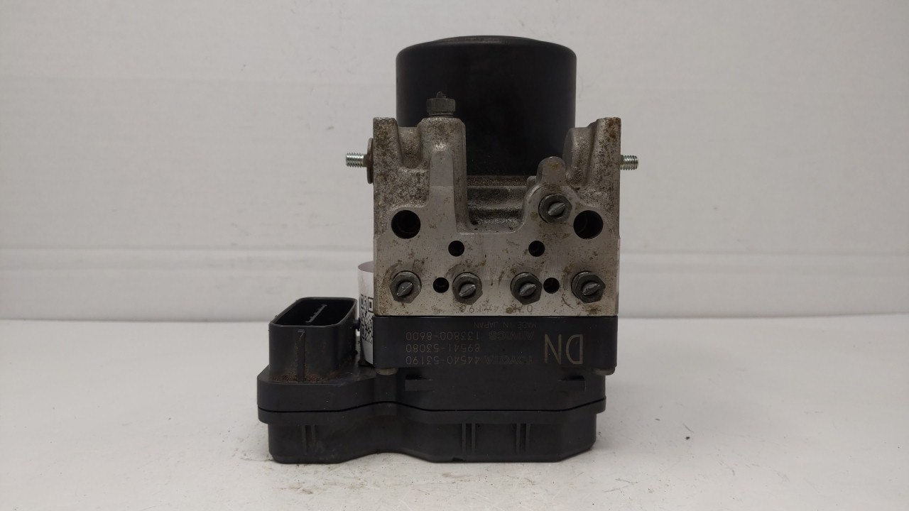 2008 Lexus Is250 Abs Pump Control Module 282994 - Oemusedautoparts1.com