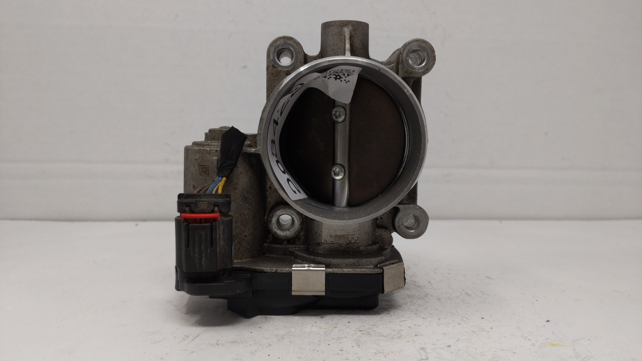 Picture of 2013-2015 Chevrolet Malibu Throttle Body 283422