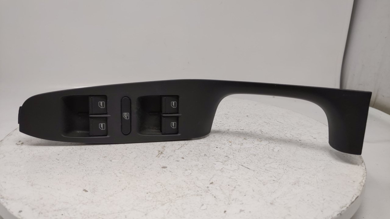 2006-2009 Volkswagen Rabbit Master Driver Power Window Switch R9S20B03 - Oemusedautoparts1.com