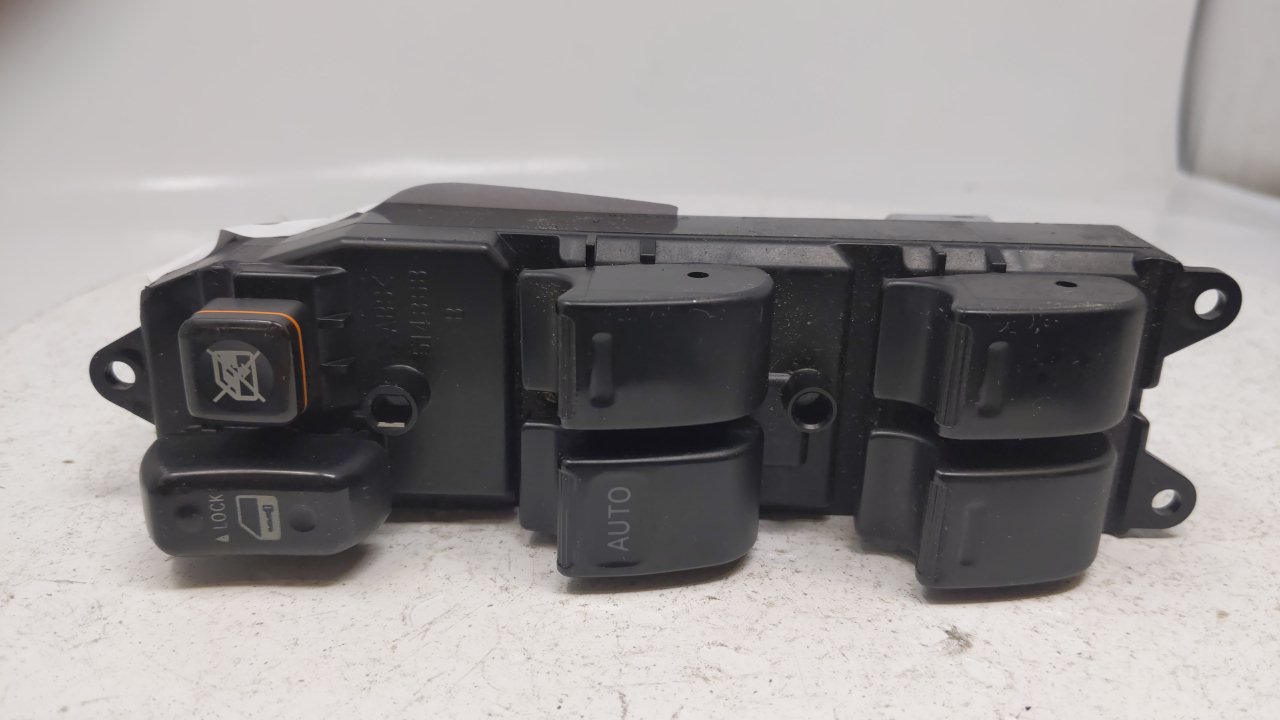 Picture of 07 Sienna  Window Switch Master Power Left Driver Black 17W507