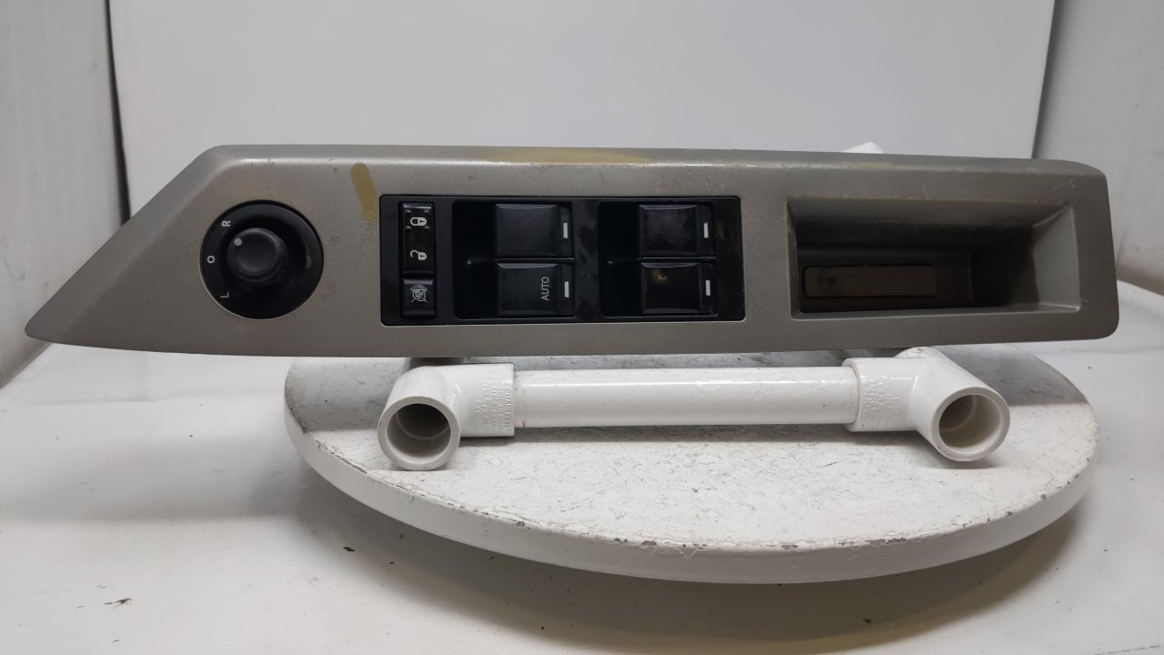 95 PT Cruiser  Master Power Window Switch Left Driver Black 17W921 - Oemusedautoparts1.com