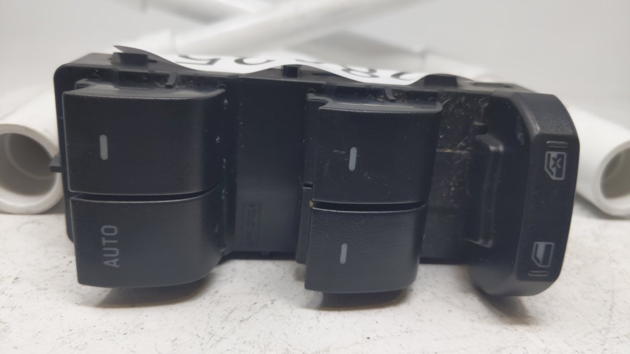 2008-2011 Mercury Mariner Master Driver Power Window Switch R9S20B07 - Oemusedautoparts1.com