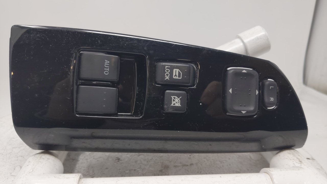 Picture of 2004 Mazda Rx-8 Driver Left Door Master Power Window Switch 28469