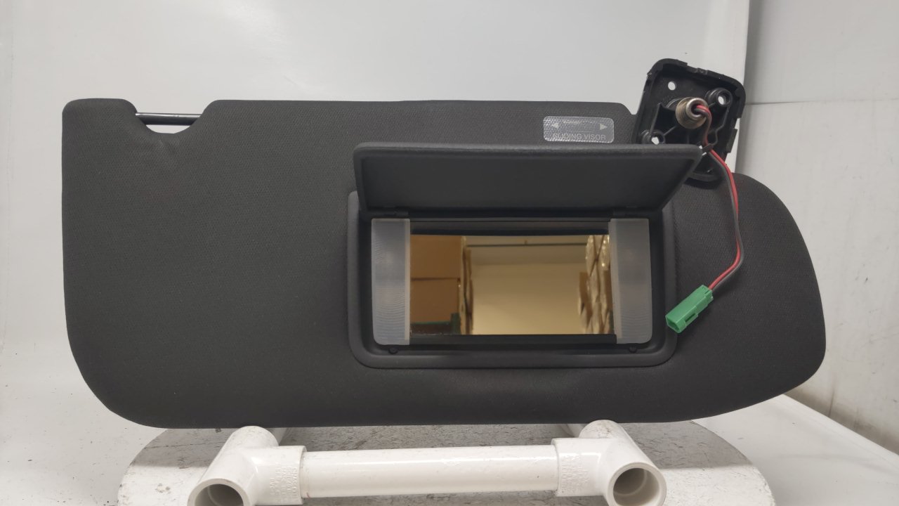 10 11 12 LINCOLN MKT PASSENGER SIDE SUN VISOR SUNVISOR SHADE BLACK 16L934 - Oemusedautoparts1.com