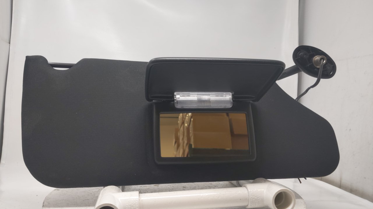 2011 Dodge Avenger Passenger Sun Visor Mirror Right Sunvisor Black 28632 - Oemusedautoparts1.com