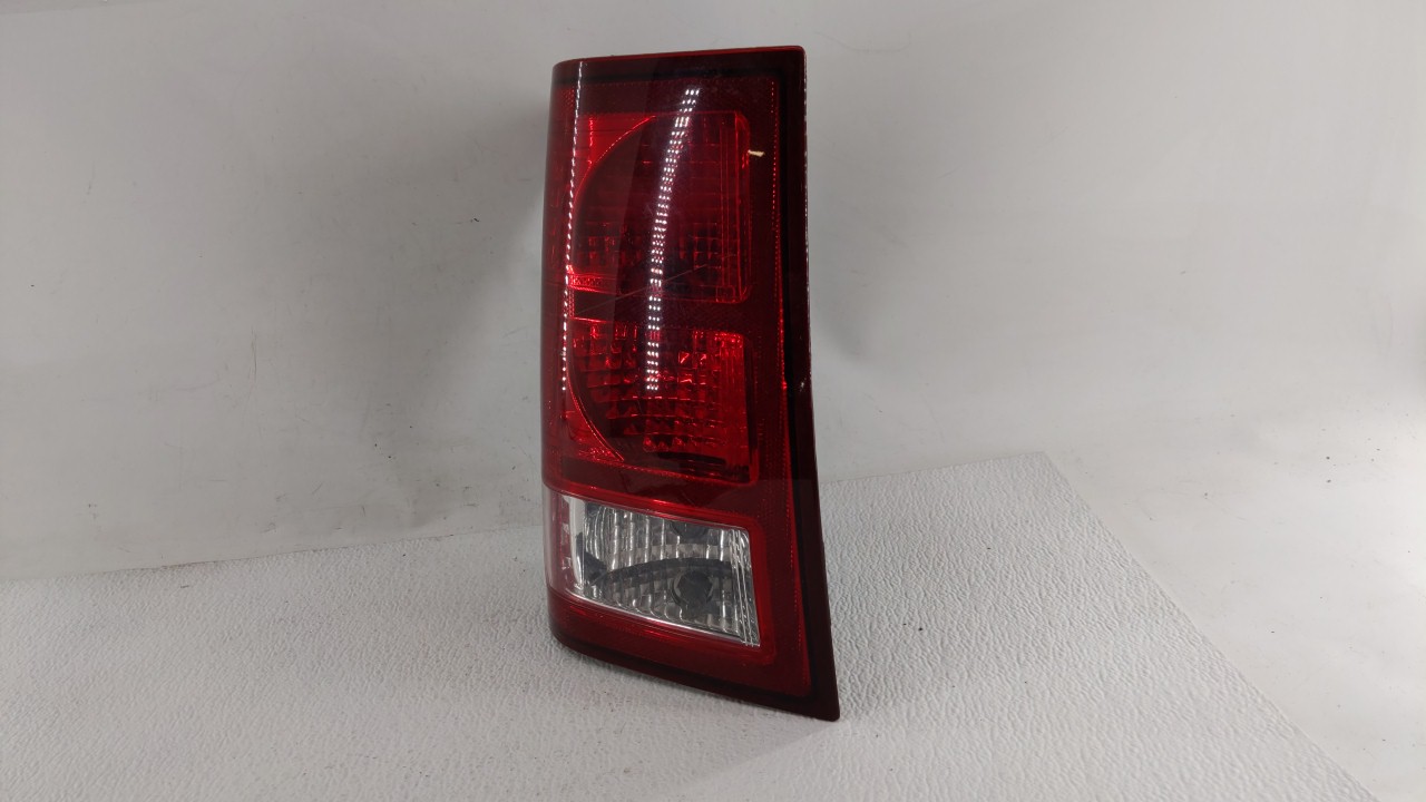 2007-2010 Jeep Grand Cherokee Driver Left Side Tail Light Taillight Oem 289668 - Oemusedautoparts1.com
