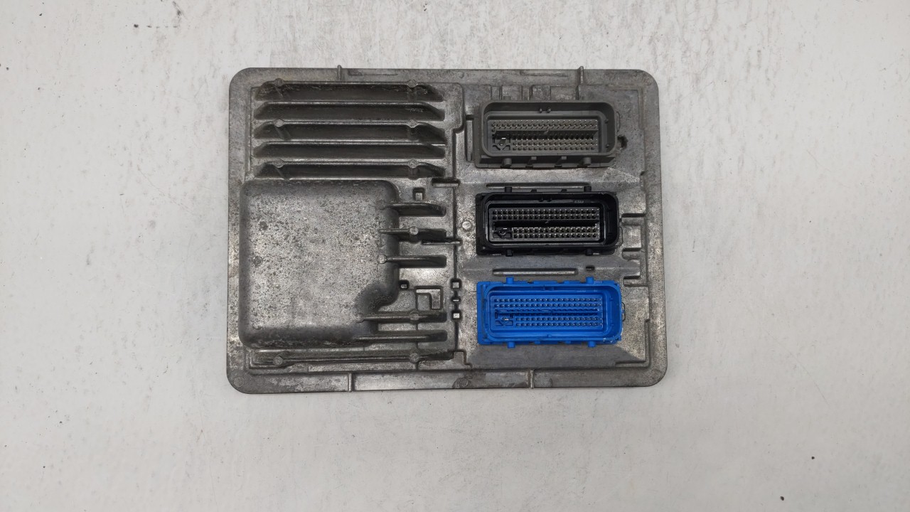 Picture of 2018-2019 Chevrolet Equinox Engine Computer Ecu Pcm Ecm Pcu Oem 291300