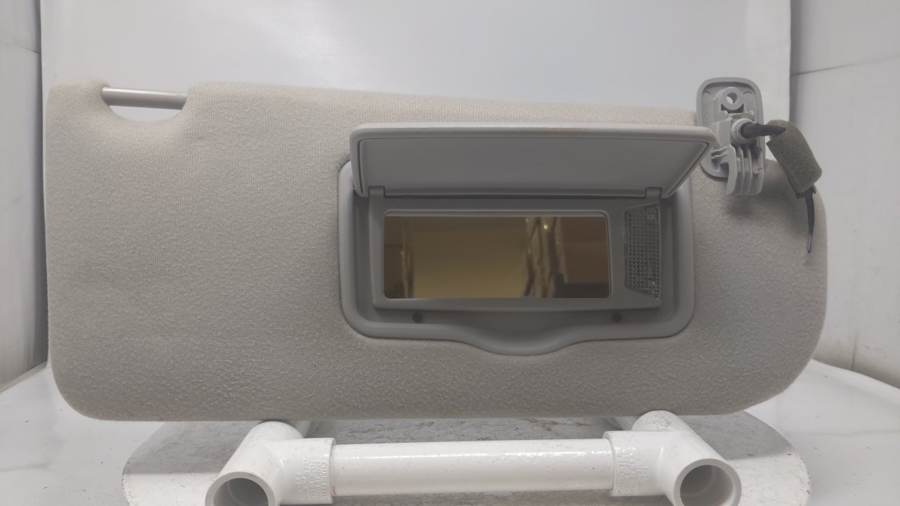 Picture of 2005 Mazda 6 Passenger Sun Visor Mirror Right Sunvisor Gray 29222
