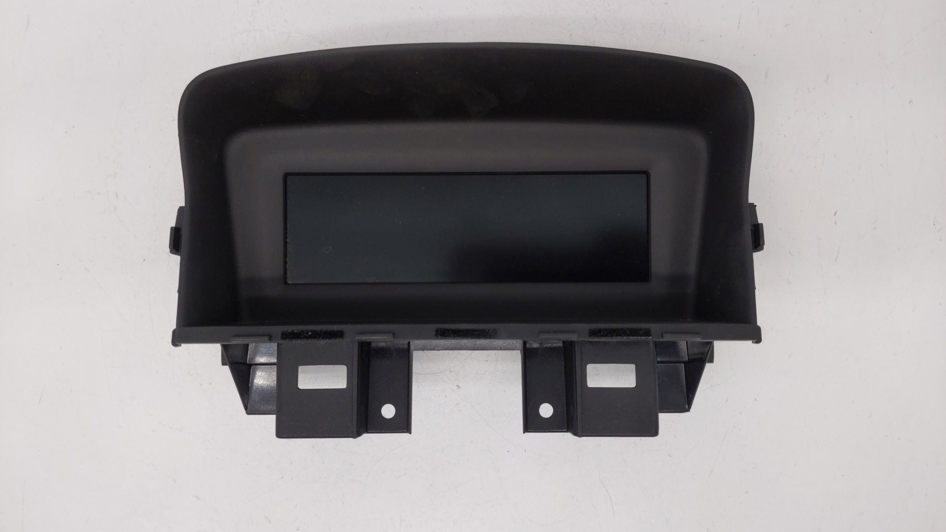2011-2016 Chevrolet Cruze Information Display Screen 292765 - Oemusedautoparts1.com