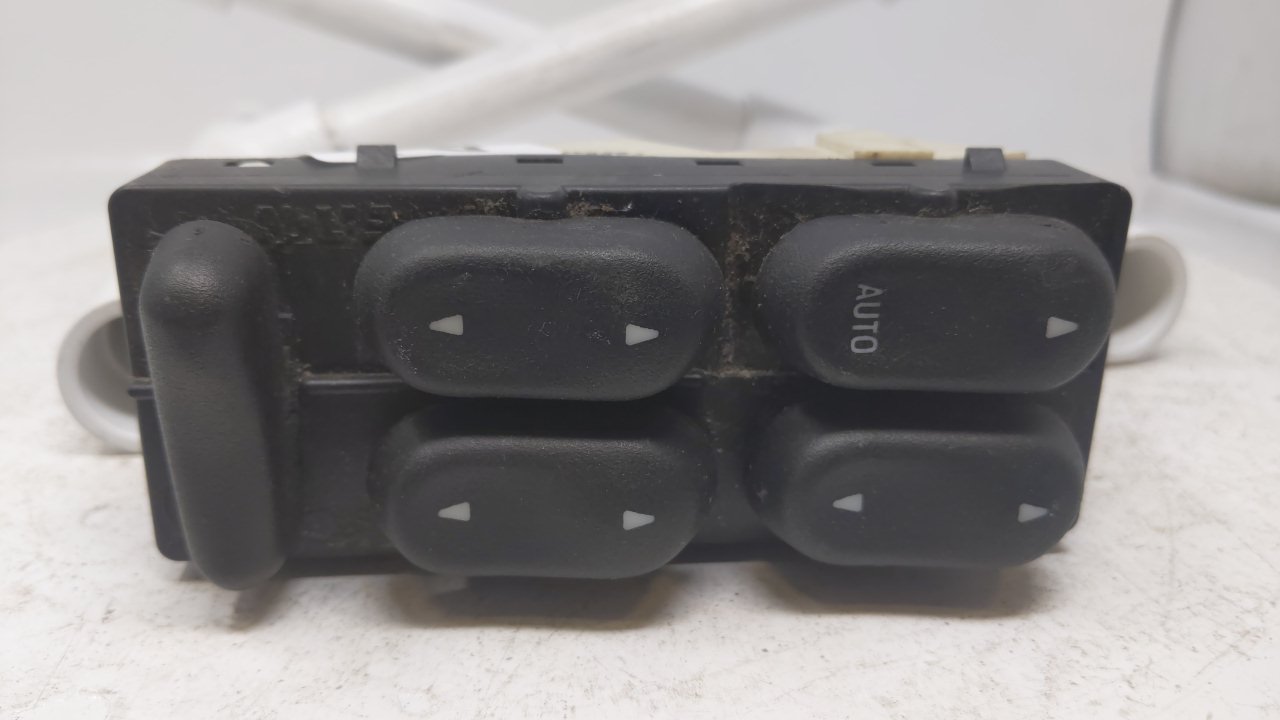 Picture of 1996 Saab 96 Driver Left Door Master Power Window Switch 29320