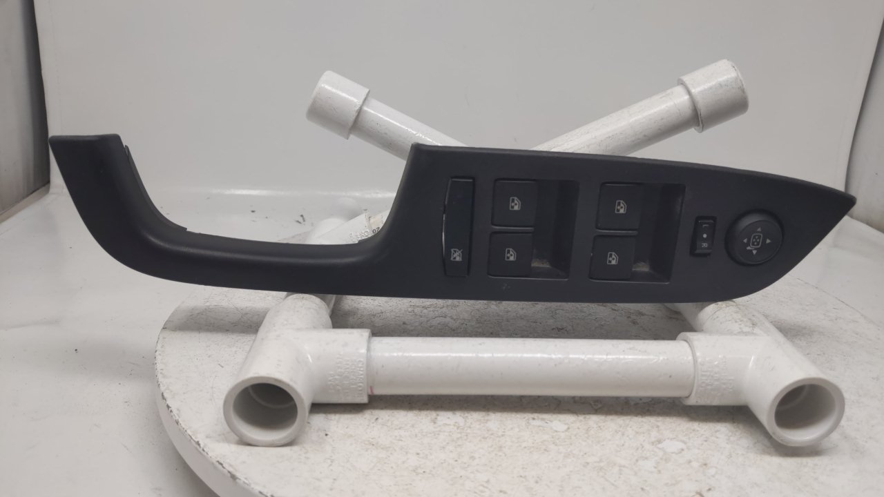 2010 Chevrolet Equinox Driver Left Door Master Power Window Switch 29402 - Oemusedautoparts1.com
