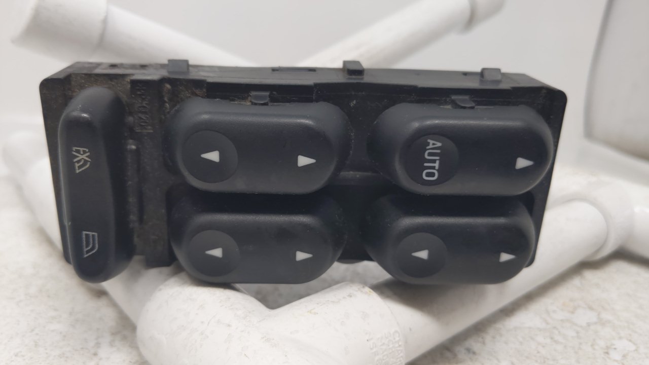 00 01 02 03 04 05 FORD SABLE MASTER DRIVER POWER WINDOW SWITCH 19G558 - Oemusedautoparts1.com