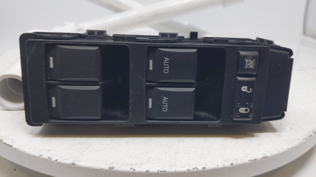 Audi 200 Driver Left Door Master Power Window Switch 29526 - Oemusedautoparts1.com