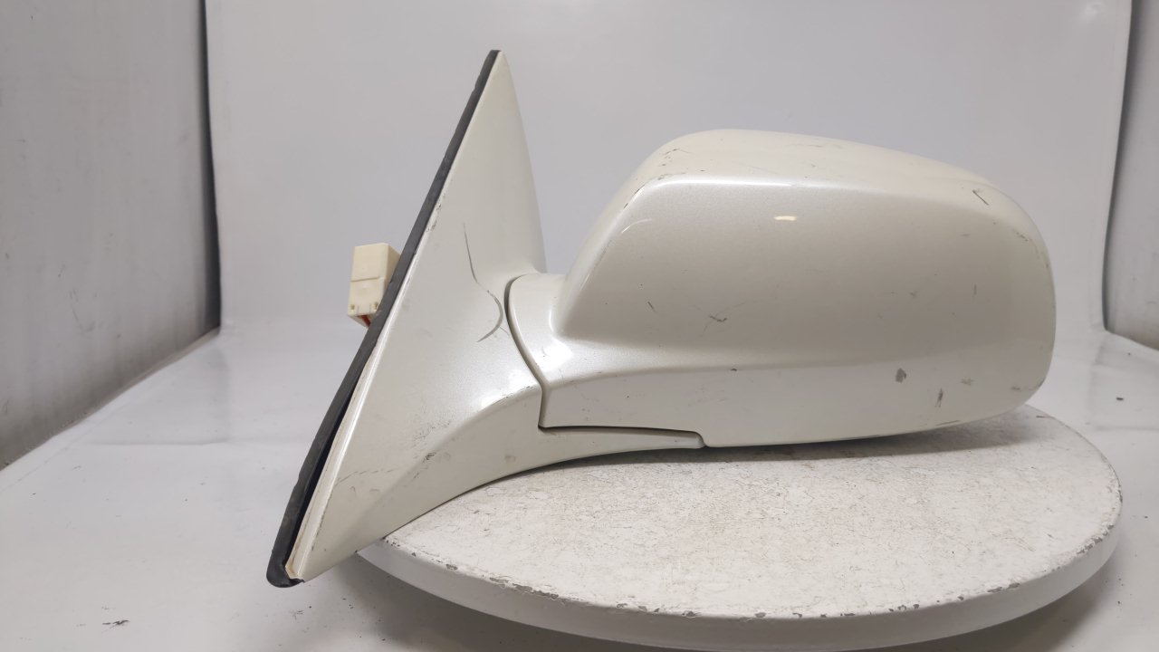 2004-2006 Suzuki Verona Driver Left Side View Power Door Mirror White 29622 - Oemusedautoparts1.com