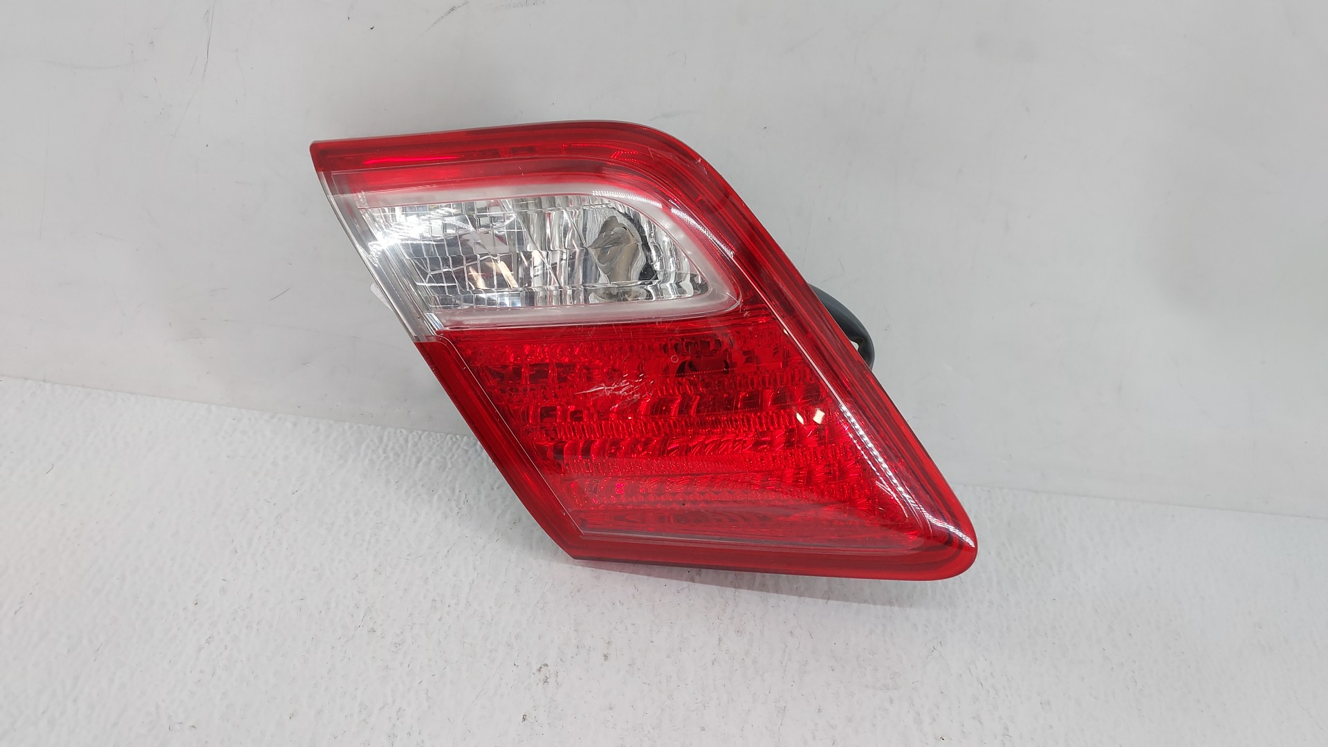 Picture of 2007-2009 Toyota Camry Driver Left Side Tail Light Taillight Oem 296701