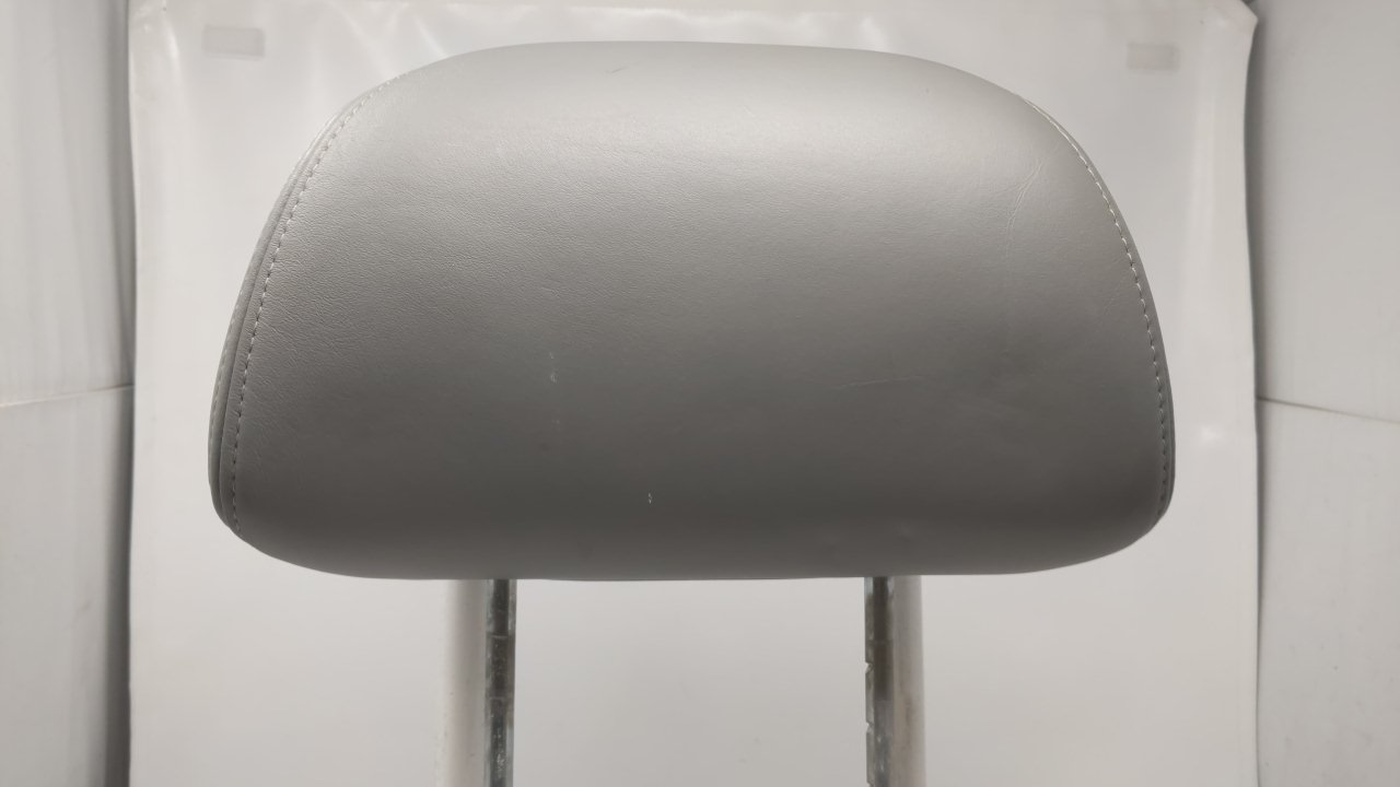 02-05 Dodge Stratus Headrest Driver Passenger Front Leather Light Gray 14D451 - Oemusedautoparts1.com