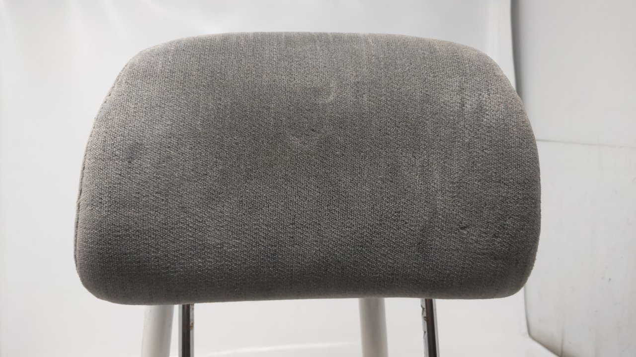 94 95 96 97 Honda Accord Headrest Driver Passenger Front Cloth Gray 14D225 - Oemusedautoparts1.com