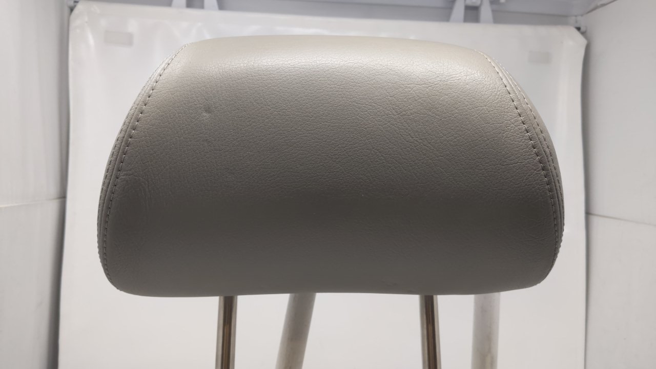 02 03 04 Passat Volkwagen Headrest Driver Passenger Front Leather 12F358 Gray - Oemusedautoparts1.com