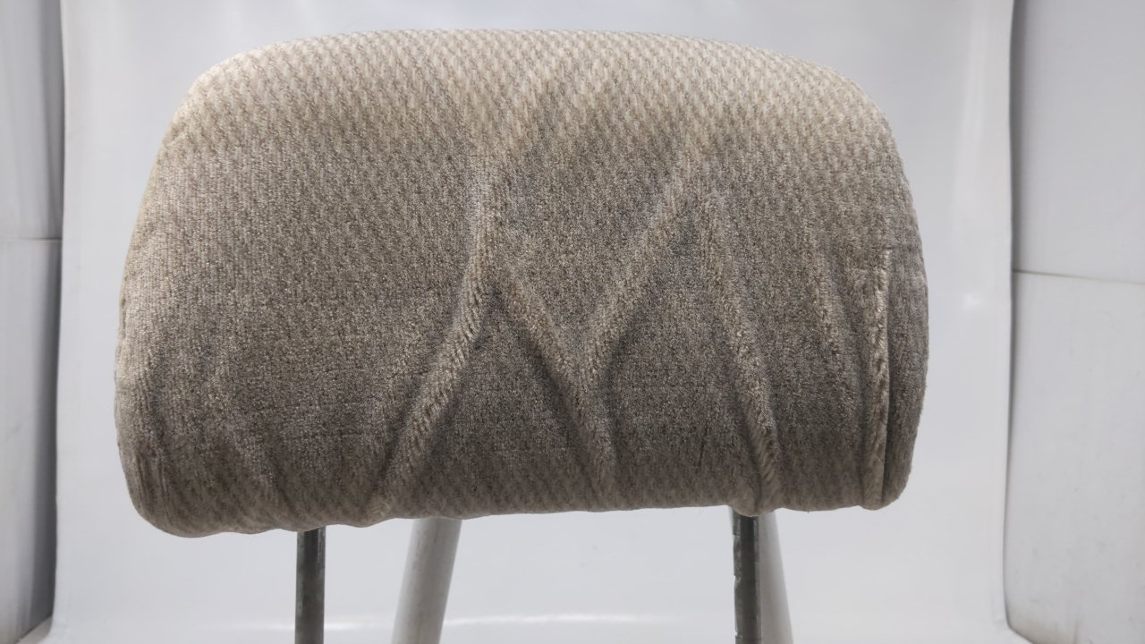 94 95 96 97 Honda Accord Headrest Driver Passenger Front Cloth Tan 12T501 - Oemusedautoparts1.com