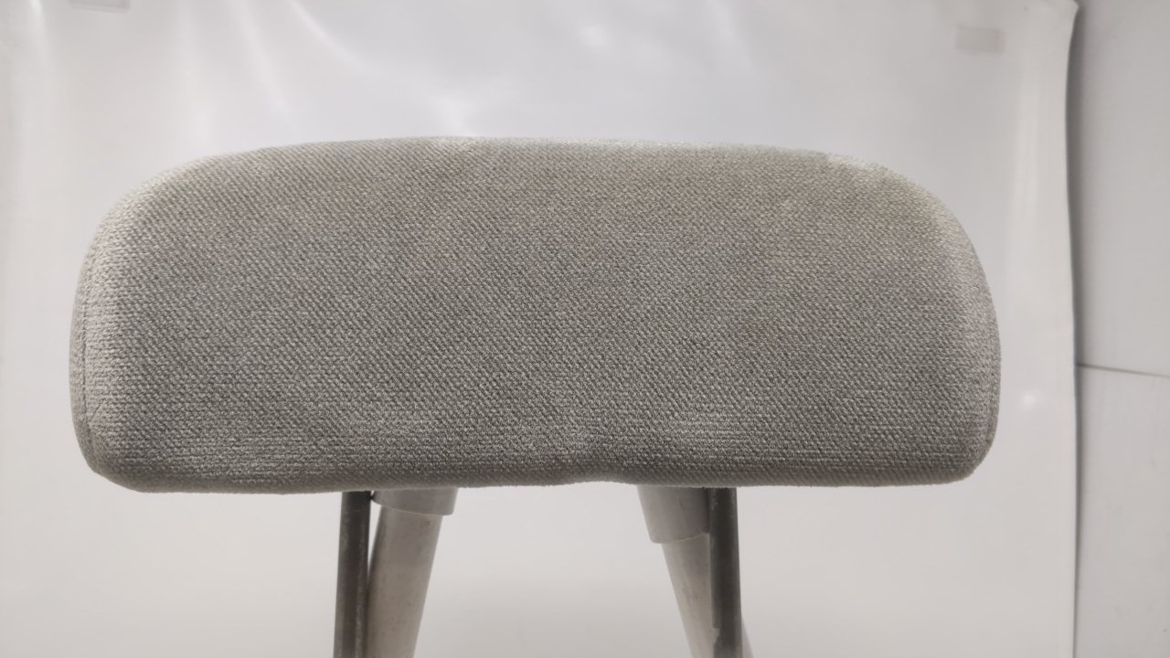 04-07 Freestar Rear 3rd Row Driver Passenger Headrest Cloth Light Gray 14L282 - Oemusedautoparts1.com